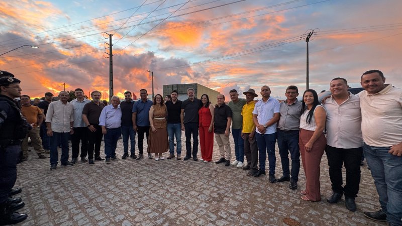  Infraestrutura avança: Comunidades Alto do Cruzeiro e Antonica recebem 4 km de pavimentação asfáltica