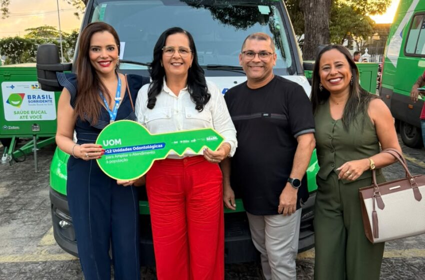  Lagoa da Canoa recebe unidade Odonto Móvel para ampliar a saúde bucal
